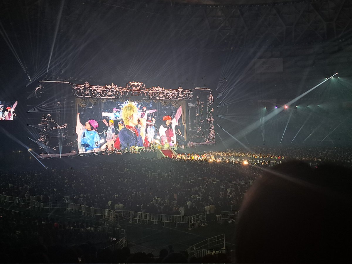 hananon_eotw's tweet photo. 最高過ぎたーーー😭😭😭
1曲1曲がすごい作り込まれてて幸せ空間すぎた👏
両角のfoodとfangsがお気に入り！
 #THECINEMAネタバレ https://t.co/ndv1daOaeD