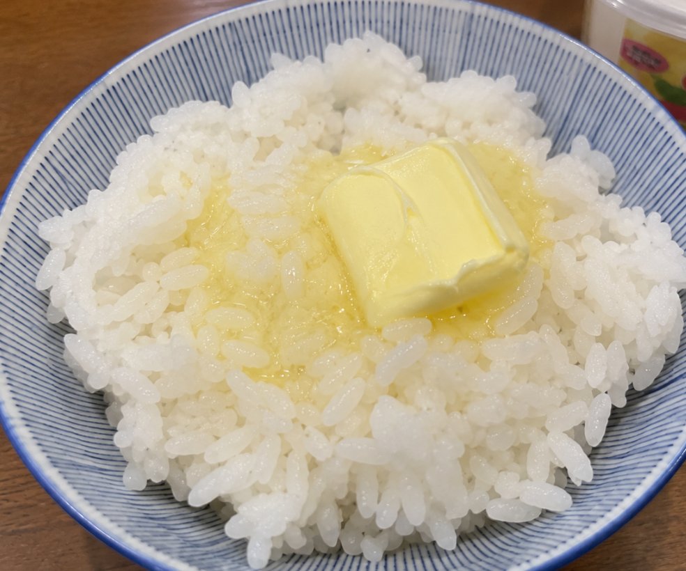 パチギャルかえで tweet media