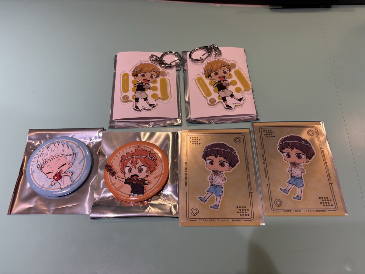 hachimitsu__819's tweet photo. 【交換】ハイキュー　頂の遠征市場
ご当地うまいもん決戦

譲)
アクリルキーホルダー　侑
缶バッジ　日向、星海
クリアカード　昼神
  
求)
アクリルキーホルダーと缶バッジとクリアカード　孤爪　黒尾
or定価

本日7/13大宮駅周辺にいます
現地交換希望です🐈
お気楽にコメントください♪ https://t.co/VOfgSvmSv9