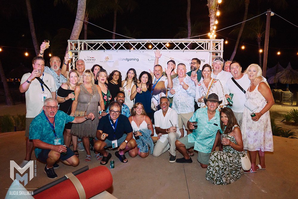 MoneymakerTour's tweet photo. One of the highlights of the Caribbean Poker Series is the Player Pool Party! ☀️🌴🍹 Join us this September 23 for an unforgettable evening in paradise!

Book your Aruba stay now at https://t.co/ZHSHa3xbKl before rooms fill up! 🇦🇼💙

#CaribbeanPokerSeries #MoneymakerTour https://t.co/Cz6vYd0HmN