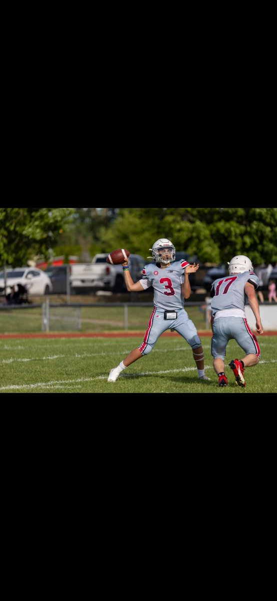 EthanSra's tweet photo. Grateful for an incredible season. 
Thankful for my coaches, teammates, and everyone who supported us. This team faced adversity, grew together, and never stopped fighting.
Being named captain taught me a lot about leadership, accountability, and setting the example. https://t.co/217zEjioyG