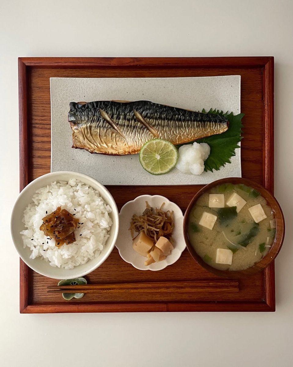 deepwoodsfawn's tweet photo. I wish I could eat like this every day https://t.co/8v1GbbmSrV