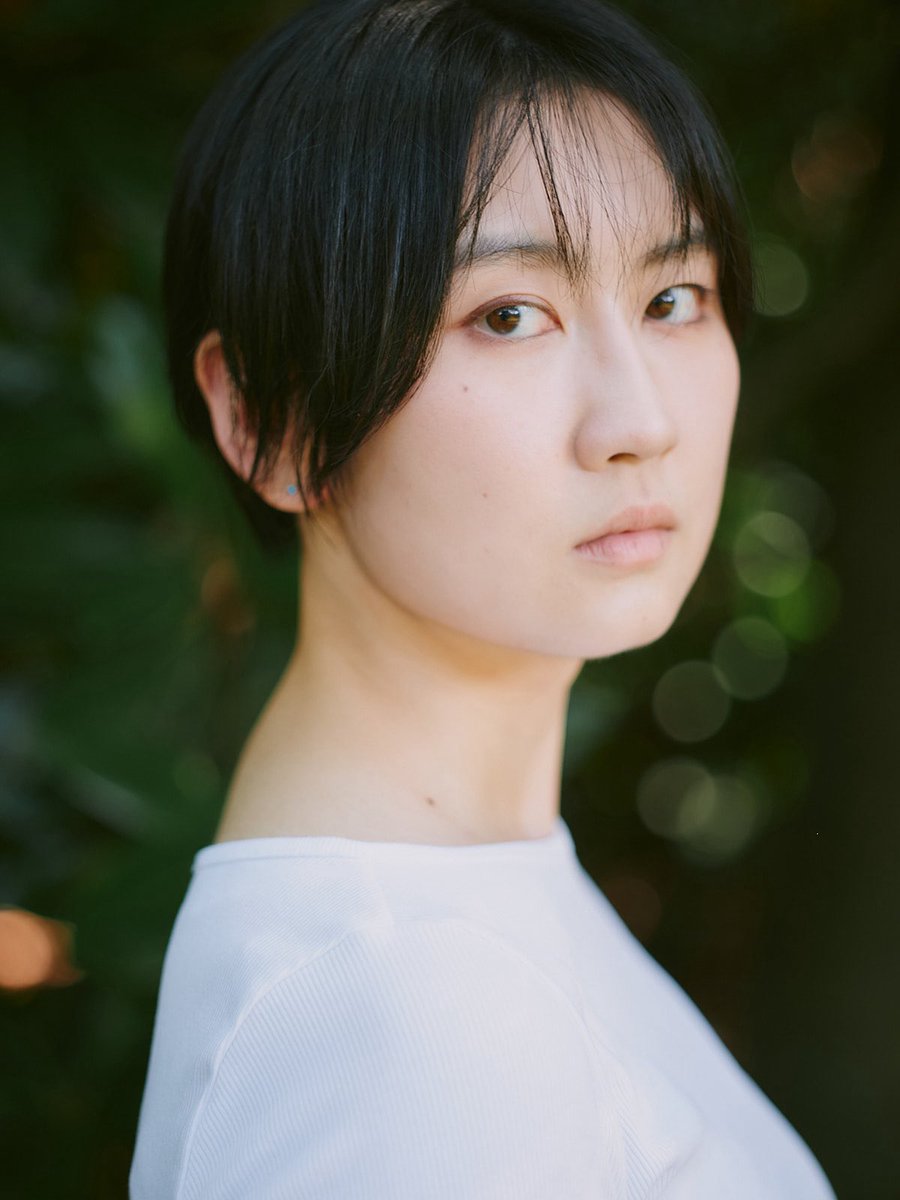 rie_yoshi_'s tweet photo. 【嬉しい】
新しいプロフィール写真です。
夏だな〜🌿 https://t.co/dKWvuFhdz5