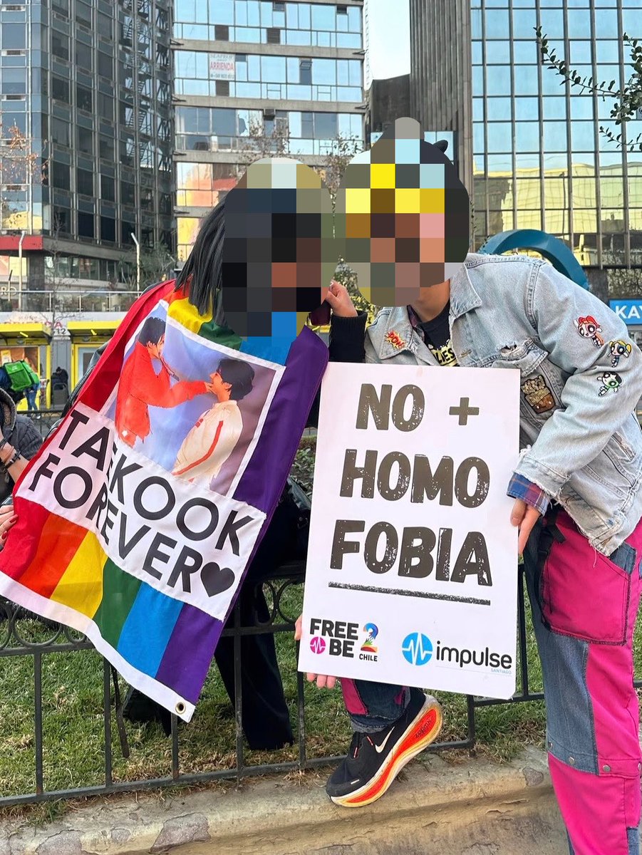 uarmyhopedacaci's tweet photo. A luta contra a homofobia merece respeito. Usar uma causa tão importante para promover shipper ou alimentar uma guerra é vergonhoso dms. E antes que alguém venha falar algo, eu acharia isso feio vindo de qualquer lado. Algumas causas merecem ser tratadas com a seriedade que têm, e transformar isso numa palhaçada é, sinceramente, uma das coisas mais vergonhosas que já vi.