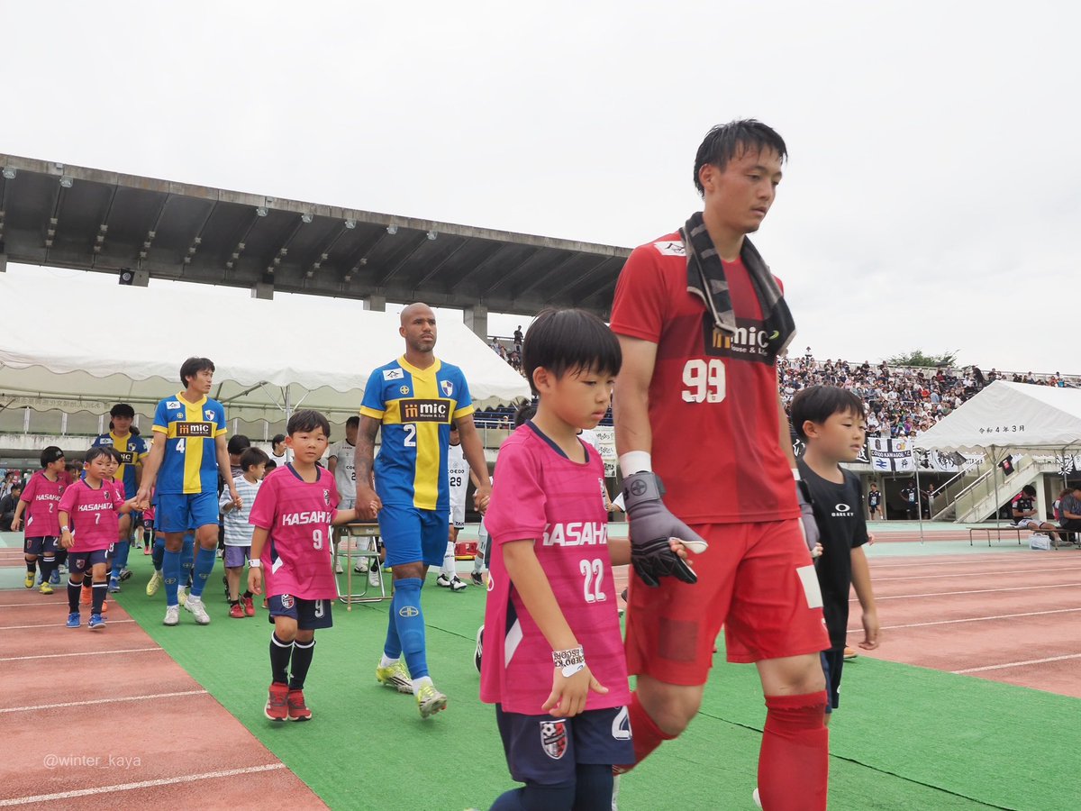 SportEsperanza's tweet photo. /
関東サッカーリーグ2部第10節の結果
\
7/12(日)14:30キックオフ
🆚COEDO KAWAGOE F.C
📍川越運動公園陸上競技場
スコア
2-1(勝利)
得点者
17ヒセリレオナルド晴音
5西新太
今節もたくさんのご来場・応援ありがとうございました。
#エスペランサsc #サッカー #関東サッカーリーグ #絶対できる https://t.co/yCIgWSi7WD
