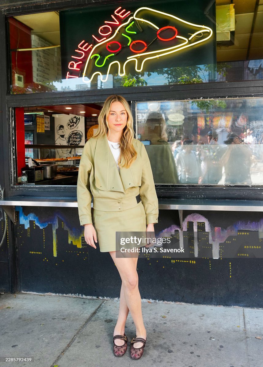 Summer Girl season tweet media