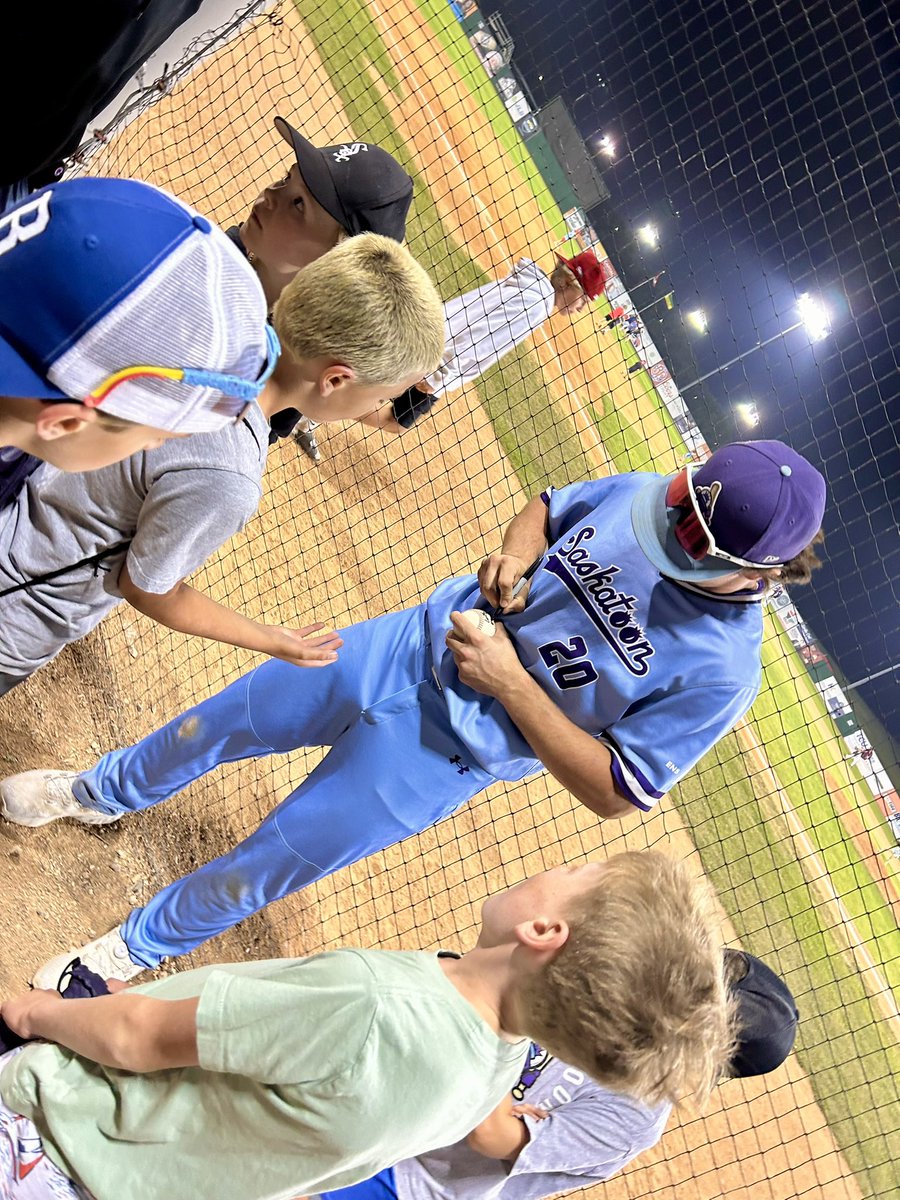 WotherspoonT's tweet photo. Beyond awesome to see Carter Beck of Carnduff, SK drafted in the first round in the MLB. The highest MLB draft pick in Saskatchewan’s history. 

He’s a remarkable talent, worked incredibly hard, and a humble, rock solid guy. https://t.co/kEdC5JCUpe