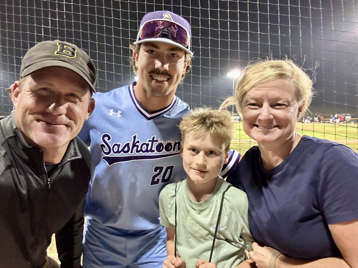 WotherspoonT's tweet photo. Beyond awesome to see Carter Beck of Carnduff, SK drafted in the first round in the MLB. The highest MLB draft pick in Saskatchewan’s history. 

He’s a remarkable talent, worked incredibly hard, and a humble, rock solid guy. https://t.co/kEdC5JCUpe
