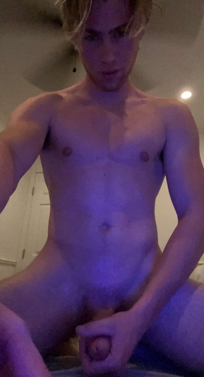 Tariq1e's tweet photo. Hola👋
¿Quieres comprar un archivo 📸 o unirte a mi canal exclusivo🎬 y mucho más 🏳️‍🌈 Envíame un mensaje privado en Telegram?

https://t.co/rQeCWpe95J https://t.co/SNozb5TuMC