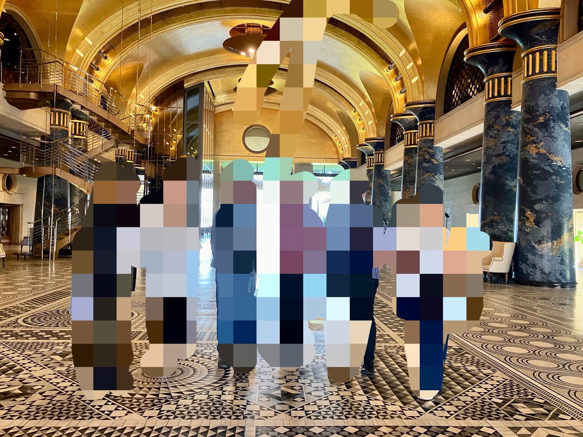 mojako1574's tweet photo. 高校の文化部のみんなと白浜の家に泊まりました。
観光、とれとれ市場でお刺身を買い、自然科学部部長の豪華な手料理を頂き、話題は介護、老眼。食後は薬の見せ合い(笑)
7年ぶりに会って最高の命の洗濯をさせて頂きました。
4枚目の写真はお土産の赤服(伊勢)と金粉(金沢)のマリアージュです。 https://t.co/CU4VsQhBQj