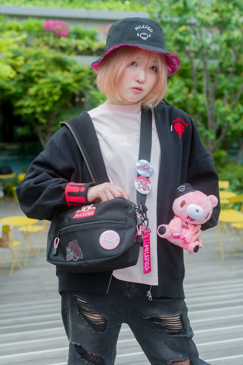 PremiumShop_EC's tweet photo. 【2次予約受付中!】
#いたずらぐまのグルーミー と #MILKFED のコラボ商品が
大好評につき2次予約受付中です!
https://t.co/NHqZJBgrvN
この機会をお見逃しなく!!
@official_gloomy
@MILKFEDJP
#gloomybear
#GLOOMY
#グルーミー
#ミルクフェド https://t.co/FA92UDHeRG