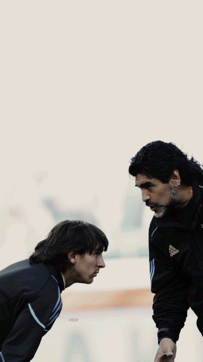 elpiojodeayayay's tweet photo. crecimos escuchando la hazaña de Maradona frente a los ingleses y quizás, si Dios está de nuestro lado podamos contarle a los venideros que hubo un tipito llamado Messi que logró una cosa parecida frente a los piratas nuevamente. estás para eso viejo https://t.co/ukOTvAngL8