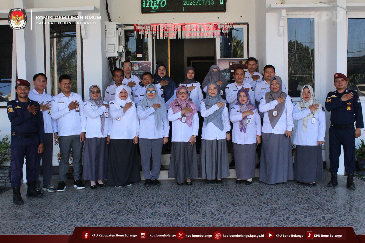 BonebolangoKpu's tweet photo. #TemanPemilih,

Senin (13/07/2026), KPU Kabupaten Bone Bolango melaksanakan Apel Pagi yang berlangsung di halaman kantor KPU. Apel pagi ini dipimpin langsung oleh Plt. Sekretaris KPU Bone Bolango Hendrawati Saliko. https://t.co/3LRFToNWO4