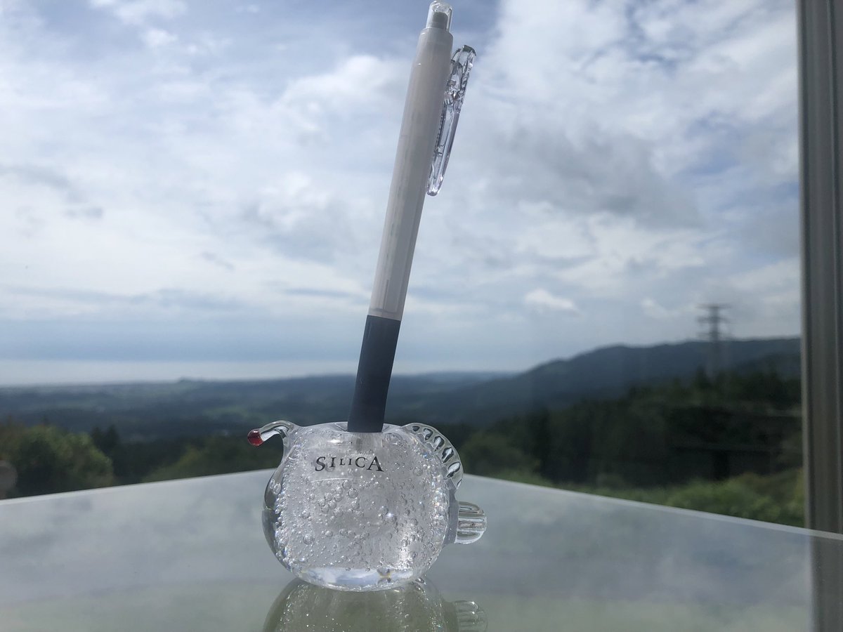 g_silica's tweet photo. 【新商品紹介】
『あんこうペン立て』
あんこうをモチーフにしたペン立てです✒️
一点一点手作りのため、形も様々です！
お気に入りを見つけみてください✨
デスク周りの彩りにいかがでしょうか💁‍♀️

1,500円（税込） https://t.co/IHOeoDXVP1