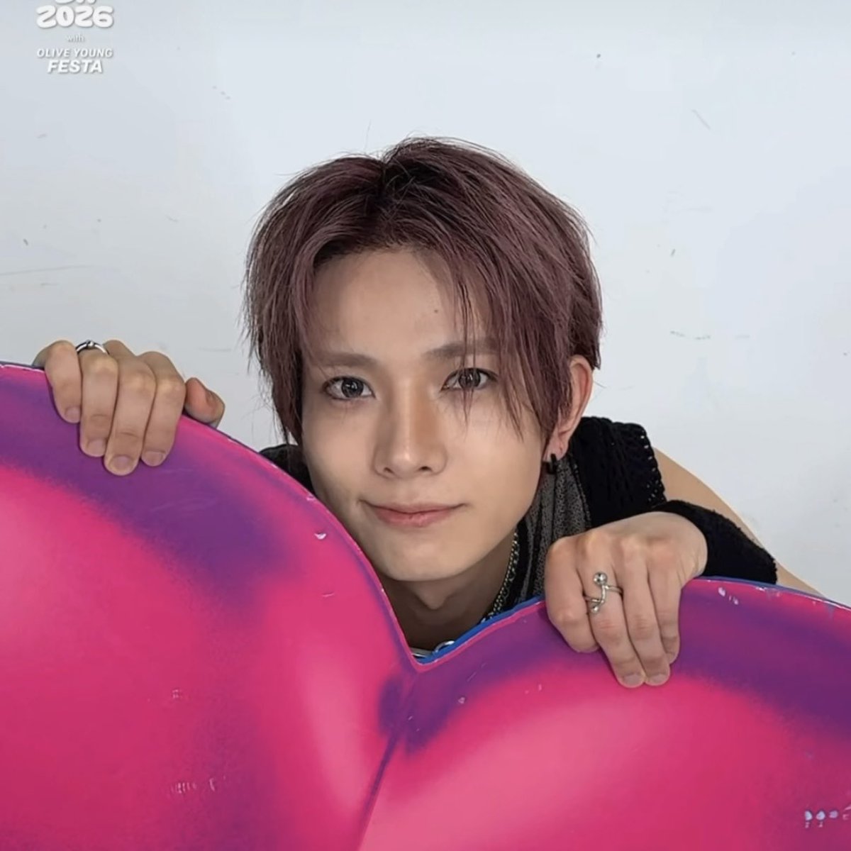 xeeszme's tweet photo. 애깅 ~~~ 💕💘💗💖💓💞💝 https://t.co/gMn1RG5byM