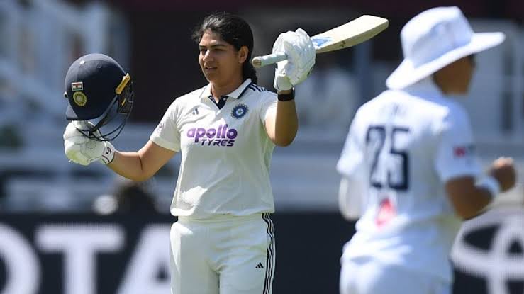 Suresh4469's tweet photo. First ever women’s test centurion at lords. #yastikabhatia 
Congratulations @YastikaBhatia https://t.co/v2zWXqumqn
