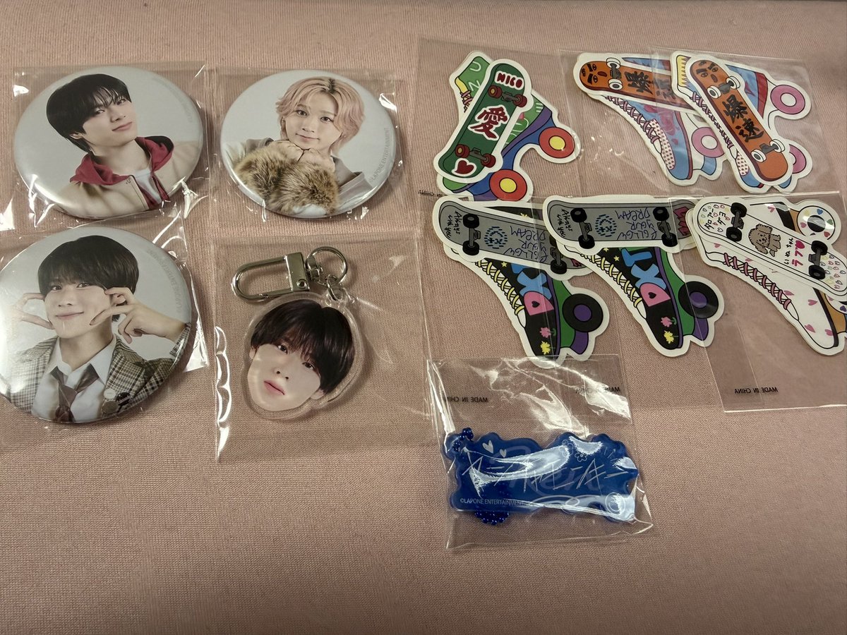 _3684__'s tweet photo. DXTEEN 2ND ONE MAN LIVE TOUR Heart &amp; Soul トレカ カプセルトイ ガチャガチャ 交換 買取

【譲】画像

【求】 谷口同種
トレカは088＞089 092＞093

予定合う現場手渡しまたは郵送
お気軽にお声掛けください

 #DXTEEN交換  #DXTEEN譲   #DXTEEN求 https://t.co/QCJieun4se