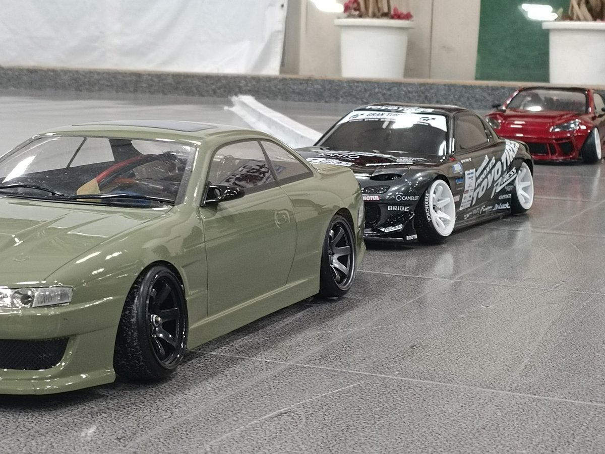 matton_gt's tweet photo. 久々にラジドリ　ホント面白いなぁ♪何気に身体中疲れる健全な遊びだと思う
ラジコン https://t.co/3jq4mdj8P9