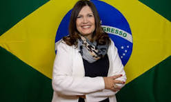 sabinanogueira1's tweet photo. para o senado, pelo DISTRITO FEDERAL
DR SEBASTIÃO COELHO E BIA KICIS;
.QUE FOR BOLSONARISTA VOTA NOS MELHORES. https://t.co/DCHaZoEwPe