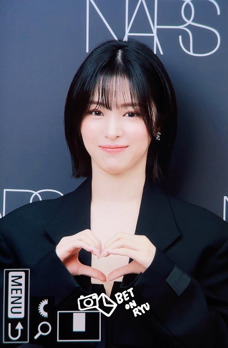 betonryu_srj's tweet photo. 260713 NARS 나스 신배우 왔당

#있지 #ITZY #류진 #RYUJIN 
#RYUJINxNARS
@ITZYofficial https://t.co/WOLXtkTURX