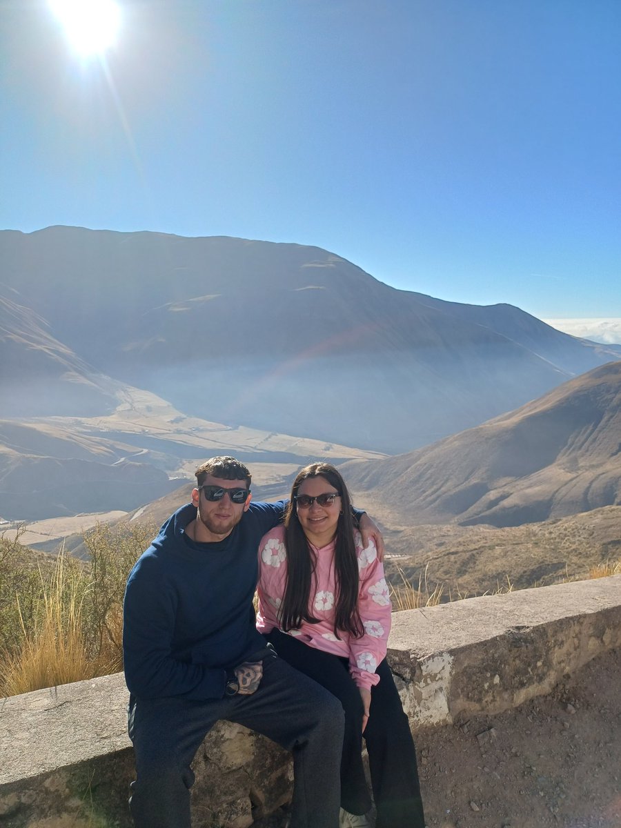 luu_salcedoo's tweet photo. Gracias por reparar cosas que vos jamás rompiste! Te amo hoy y siempre camilita 💕 https://t.co/LWKT0Toyds