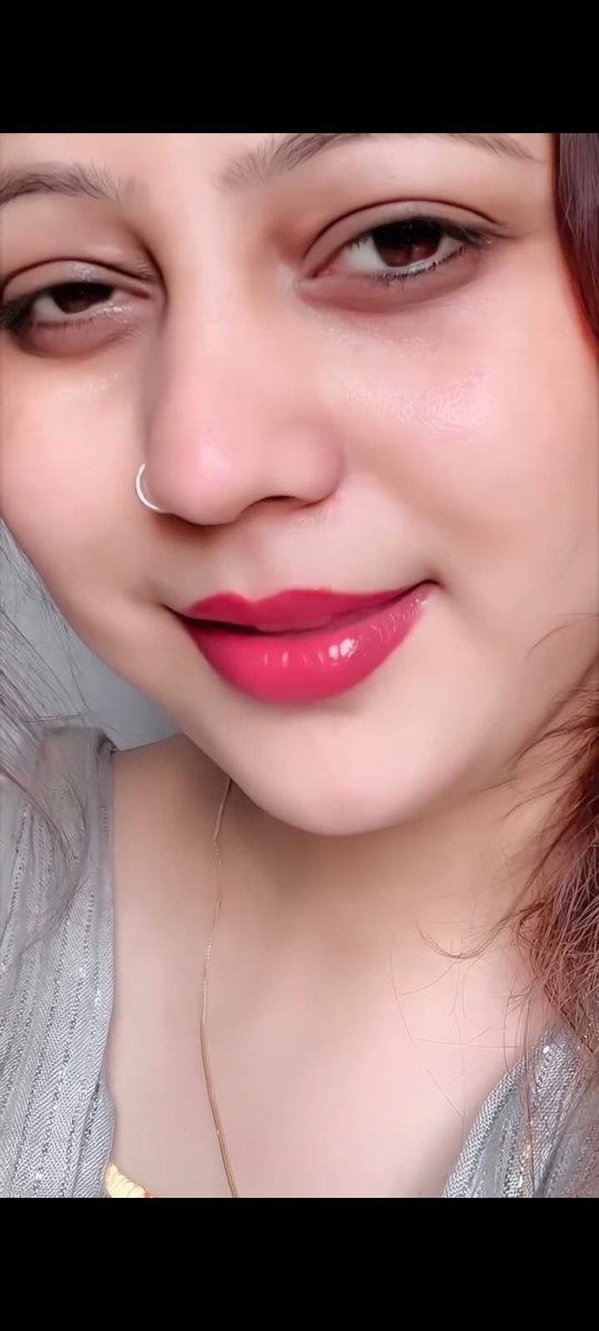 ShwetaDudey's tweet photo. Hi 💋 https://t.co/4IT2jRabbU