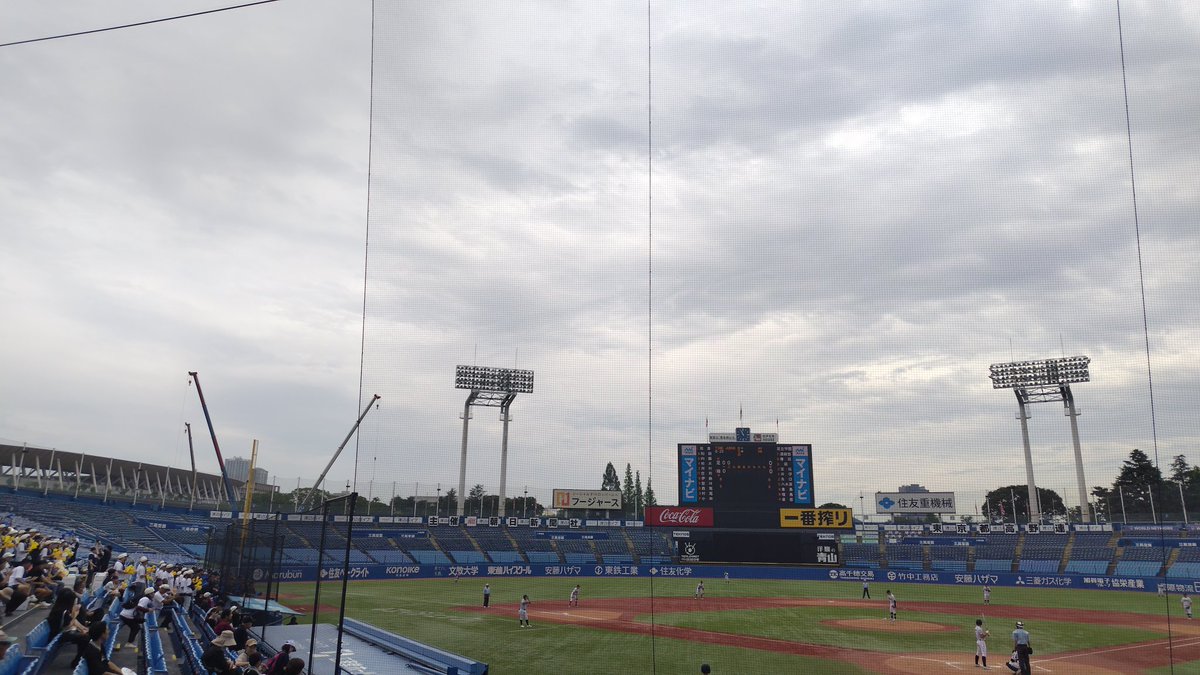 take26oct's tweet photo. 今日は母校の応援に神宮。 https://t.co/f0GpGJ4B4o