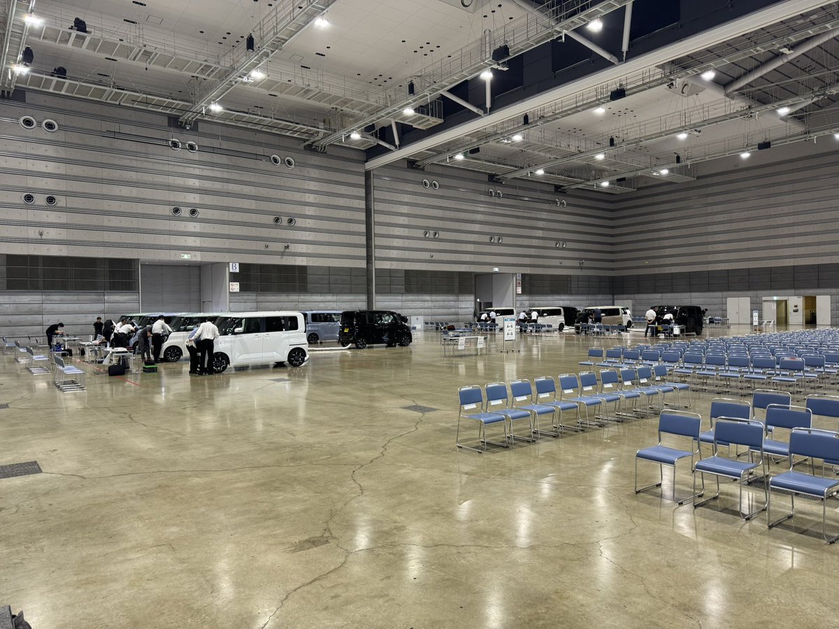 fu_nissan_saiyo's tweet photo. かずさんです！🔥
今日は待ちに待った「福島日産技術大会2026」の開催です🔥
現在、準備中‼️
熱い1日が今始まるッ‼️💥 https://t.co/M3PvXc1TwT