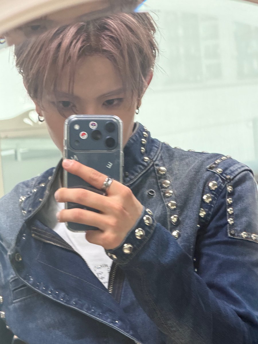EVANPOPBASE's tweet photo. 260713] EVAN via Weverse 🌟

“Good morning”

#에반 #EVAN #희승 #HEESEUNG https://t.co/JEufXryWAt