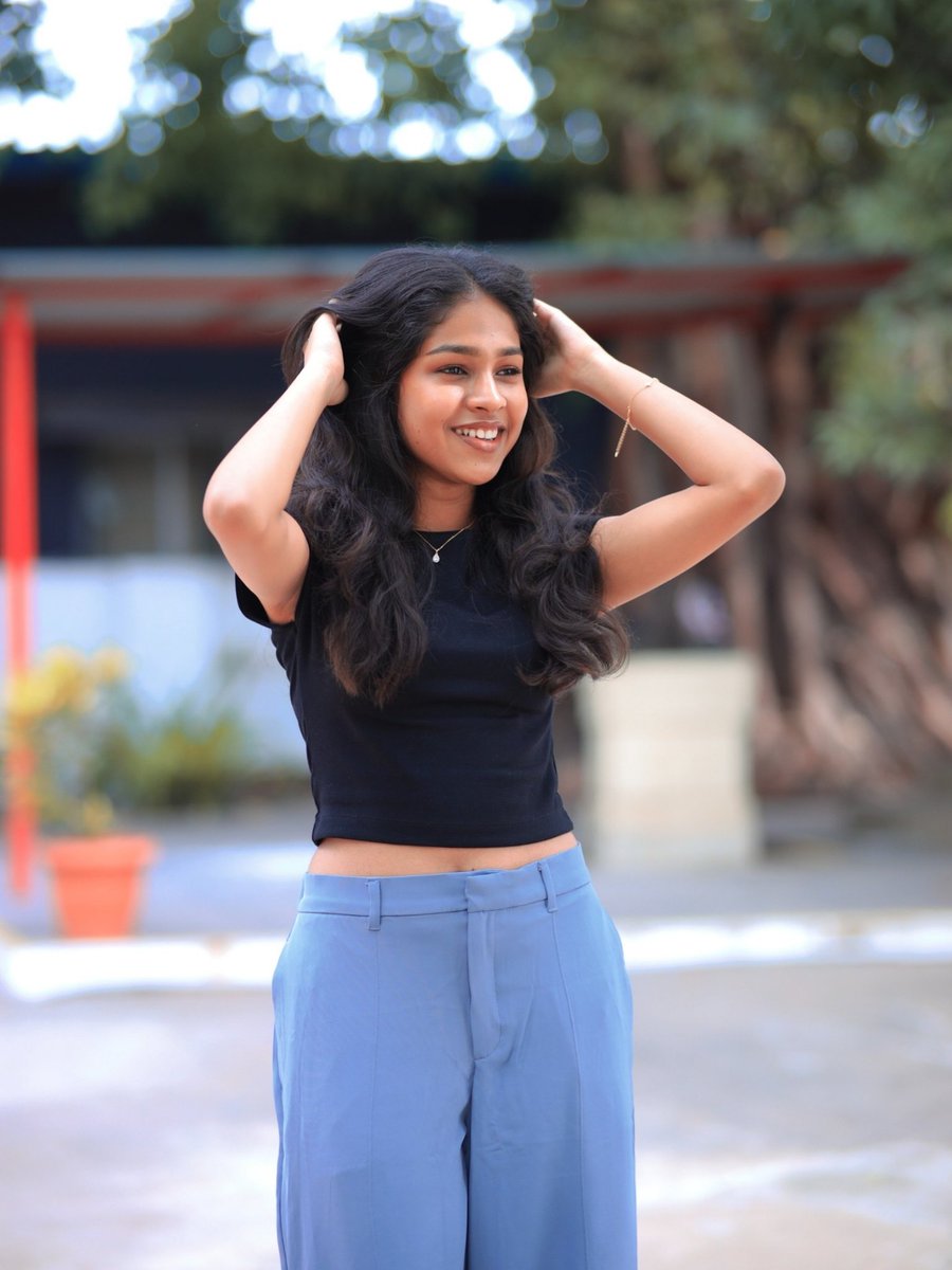 randomboi03's tweet photo. Kirtika😻 https://t.co/nEdT9l4VwS