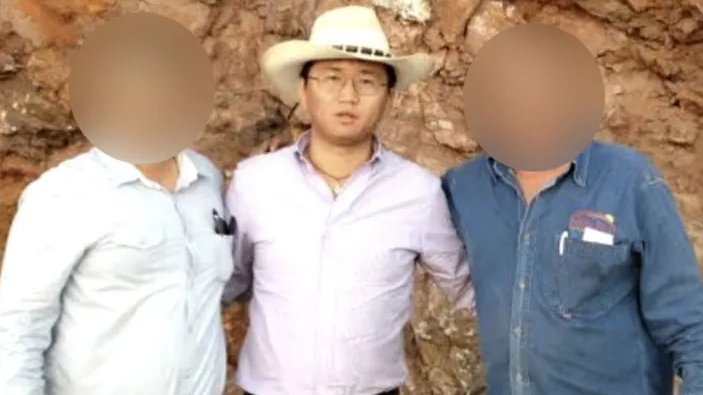 mrbcyber's tweet photo. Mexico's fentanyl king is a Chinese national, "Brother Wang".  He was a broker for the cartels connecting them with Chinese chemical producers

While China claims they are trying to stop the drug trade.  The reality is the CCP subsidizes fentanyl for export to the cartels 🔗 https://t.co/6h4iKu7MFu