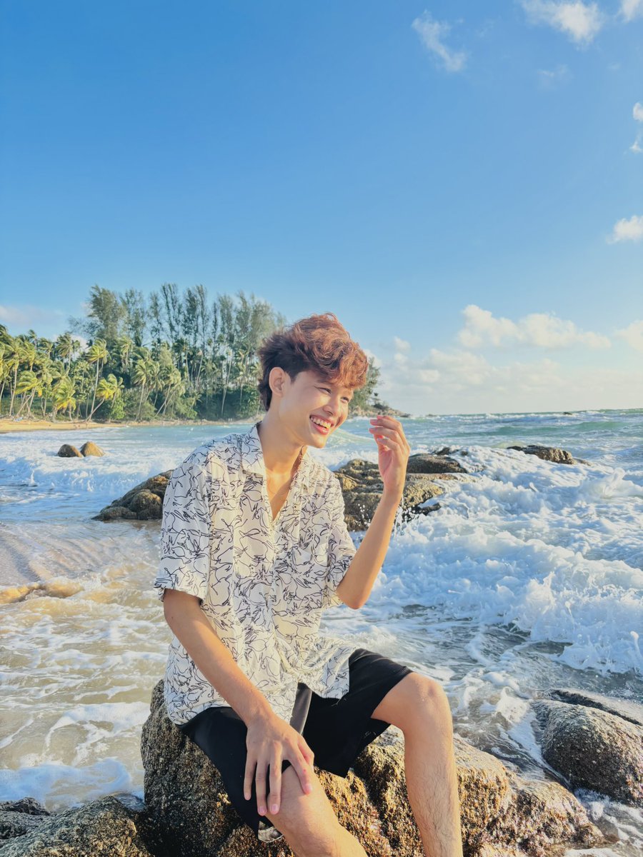 Rosefk2k's tweet photo. Beach Boys✨🌊 https://t.co/rvXPX6QyEX