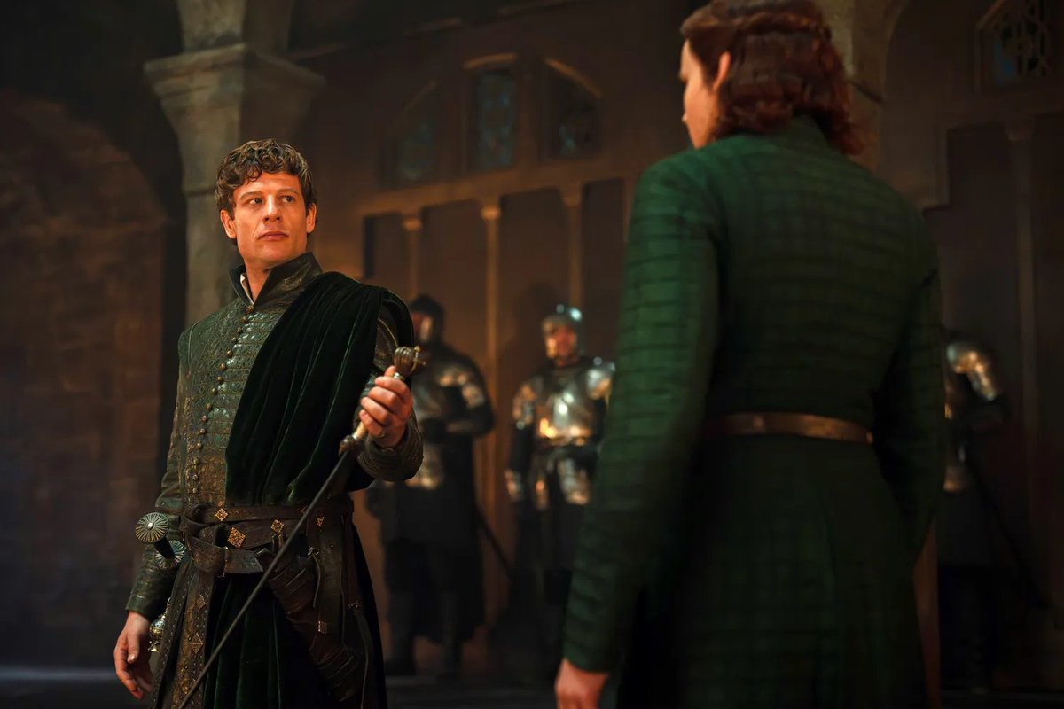 Thrones Updates tweet media