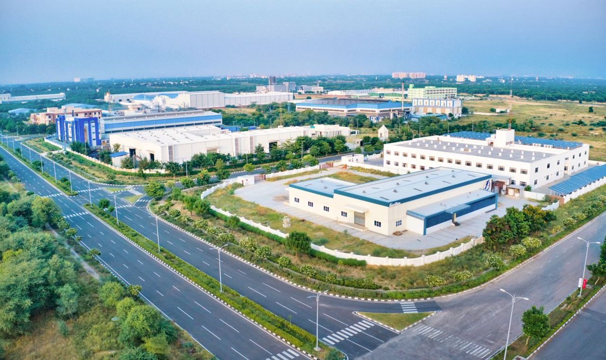 InfraholicR's tweet photo. Mahindra world city, jaipur 
A 3000 acre industrial township with SEZ. 
One of the biggest contributor in Jaipur's industrial growth recently. https://t.co/tRZomMZHi7