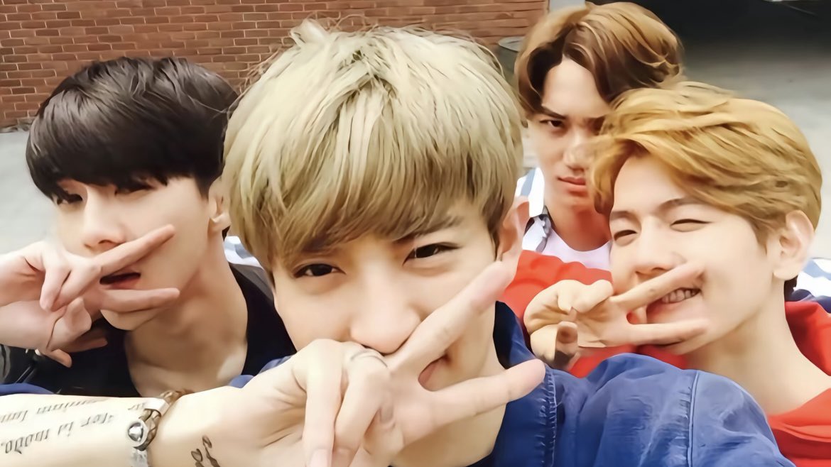lforxoexo_'s tweet photo. jaman jaman exo masih merintis😇 https://t.co/hNWnpJ3q19