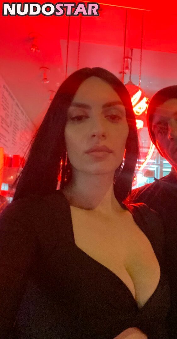 dashaperv tweet media