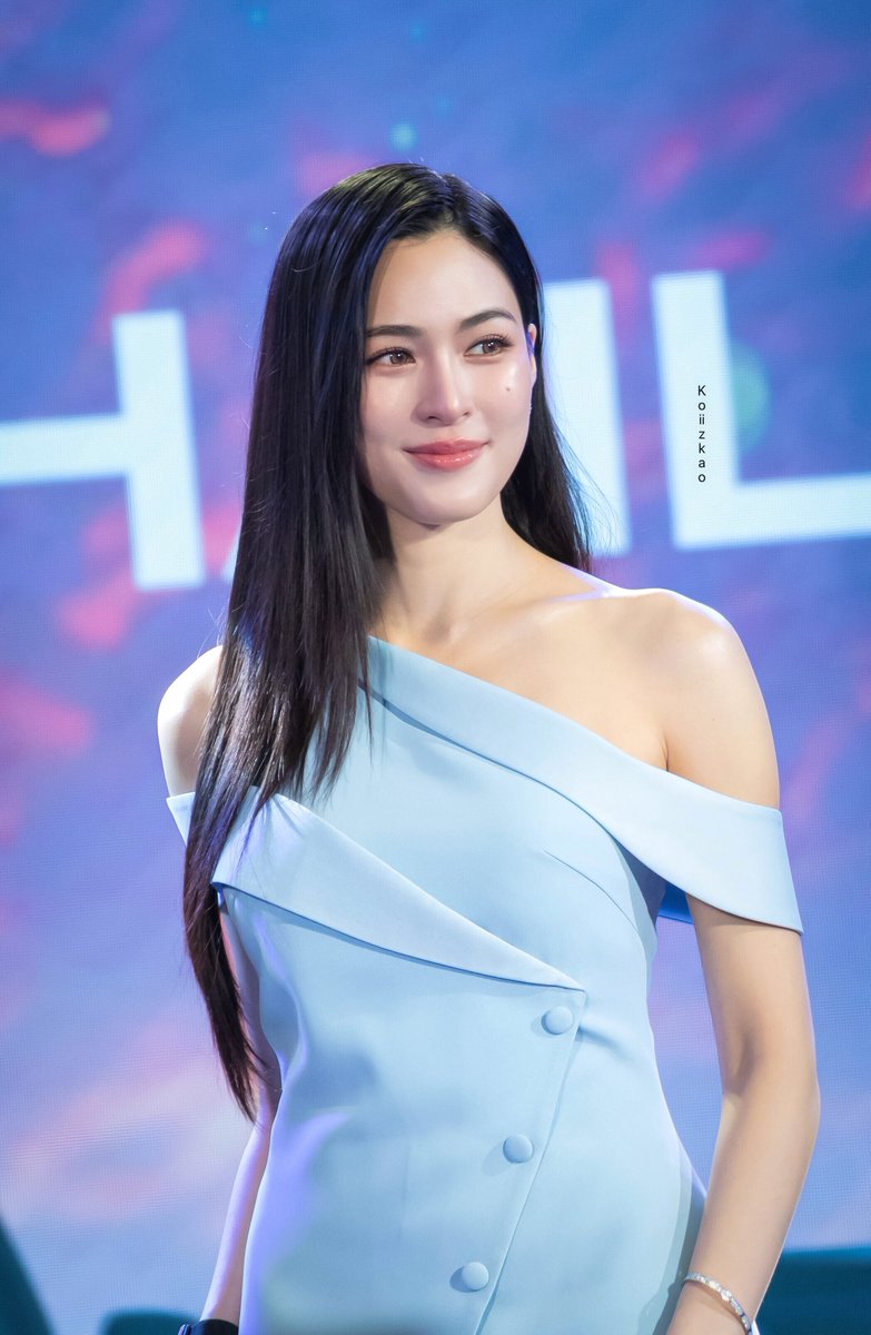 Koiiz9's tweet photo. 😳😳😳😳😳

LINGLING 1ST PRESENTER BYD
#BYDSEALION5DMixLingLingKwong
#Linglingkwong‌ #หลิงหลิงคอง‌ https://t.co/YVawUEOtc8