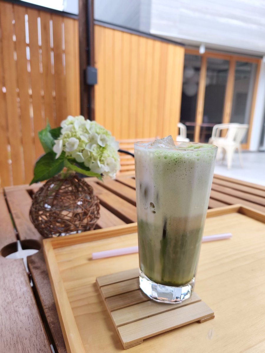 tomokohokyo's tweet photo. 飛騨高山に最近オープンした「U.G. HOSTEL TAKAYAMA」に宿泊しました。
カフェも併設されていて、お食事もとても美味しかったです。
久しぶりにオーナーさんともお会いすることができ、変わらずお元気そうで嬉しいひとときでした。 https://t.co/Nlc4Q9ftEm