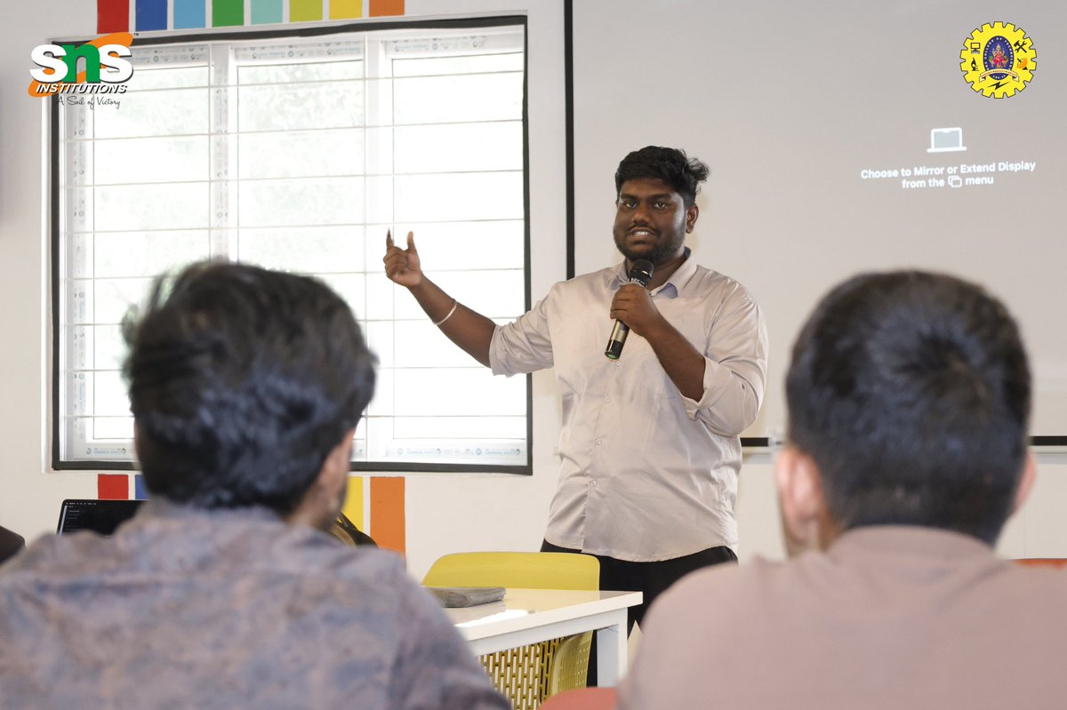 snsinstitutions's tweet photo. Google I/O Extended Coimbatore 2026 at SNS College of Technology united developers and innovators to explore AI, Gemini, Android, and Google's latest tech. 🚀
#GoogleIOExtended2026 #SNSInstitutions #SNSCT #AI #Gemini #Android #DesignThinking #Innovation #GDGCoimbatore https://t.co/FlITRrN3DX