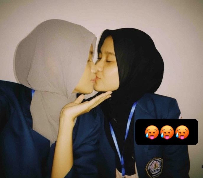 Lon06969's tweet photo. panas bgtt yah https://t.co/grUoX635iZ