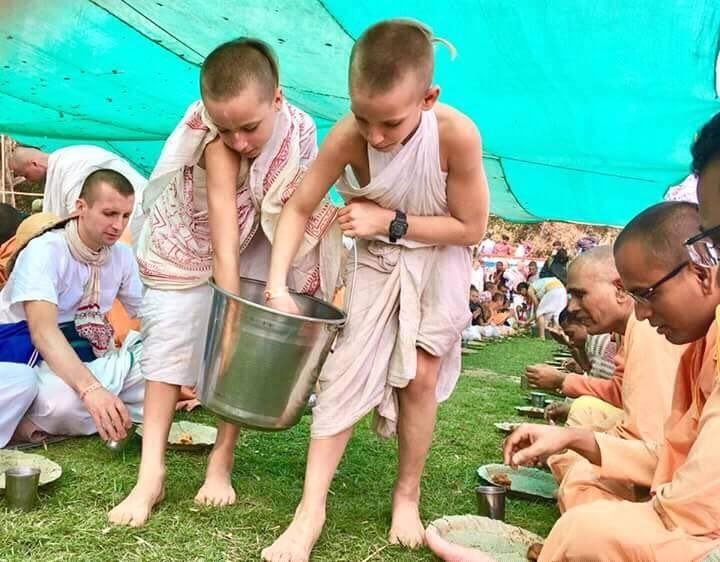 REAL___HINDUVT's tweet photo. मन्दिरों के अंदर गुरुकुल भी होना चाहिए मै केंद्र सरकार से मांग करता हूँ की अनुच्छेद 30 खत्म करे YES लिखकर पुरजोर समर्थन सनातनियो, https://t.co/FQDAazCrRl