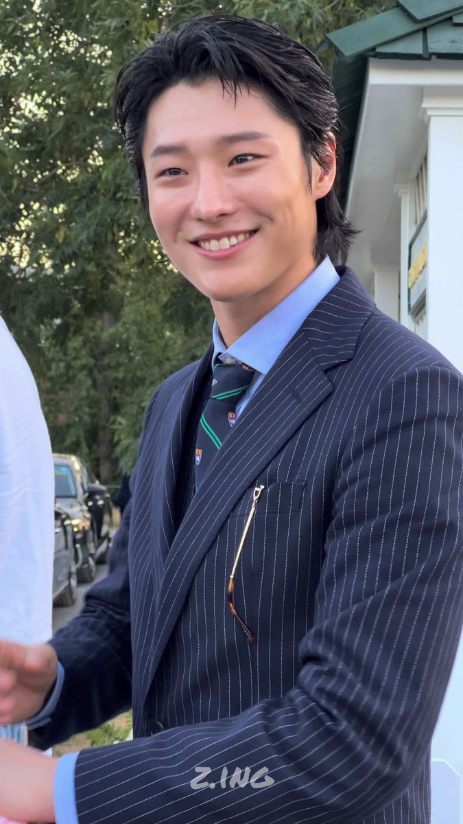 _pujadnwm's tweet photo. SEUNGYOUN!!!!
His beauty is unmatched. He went to Wimbledon to mog everyone.
#WOODZ https://t.co/OuHofXlGjE