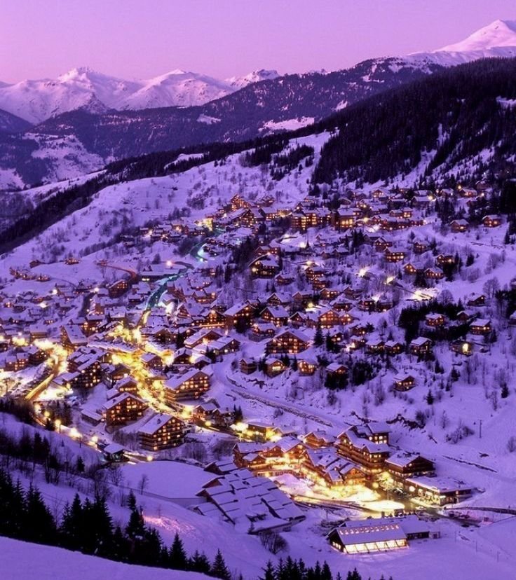 TravelBucketX's tweet photo. Zermatt, Switzerland 🇨🇭 https://t.co/zYJ7SbroRw
