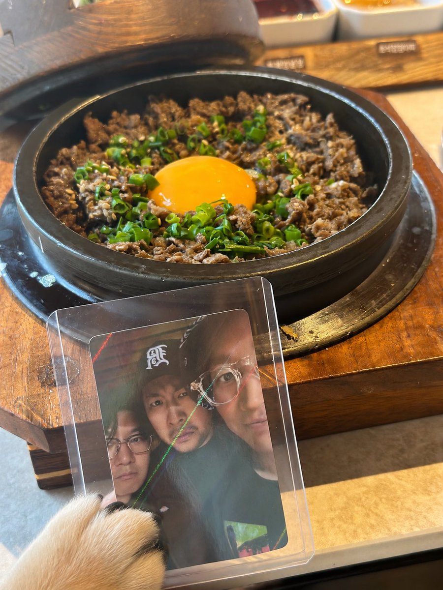 akasupremet's tweet photo. 에픽카세 경주편에 나온 식당에서 밥 먹고 왔음여 맛있었긔👍🏻 그리고 저는 이에 김이 끼지 않았습니다

https://t.co/JPXt3pS5YA https://t.co/hya3WGIiGK