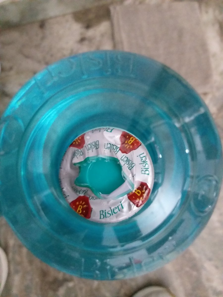 simpletonSoul's tweet photo. This is to inform @jagograhakjago and @BisleriZone that 20 ltr jars are not being properly and completely packed with plastic film which makes it vulnerable to tampering and adulteration.  Any toxic fluid could be injected with the help of syringe.
#jagograhakjago
#BisleriZone https://t.co/9IewdwbOJt