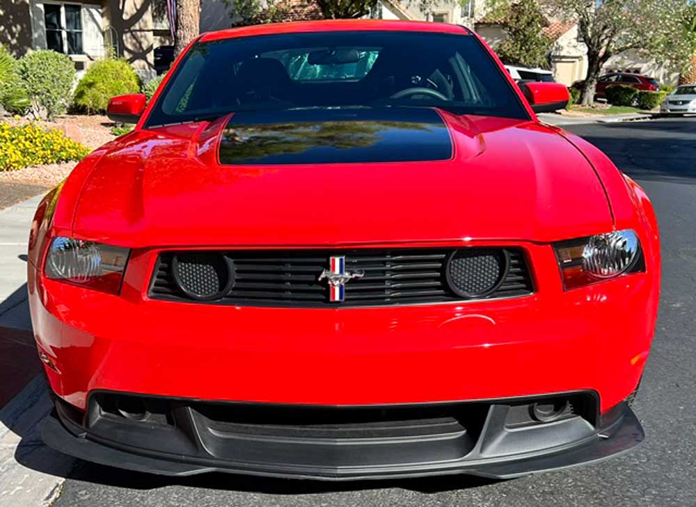 Jeff00RR's tweet photo. Red 2012 Ford Mustang Boss 302 low miles manual coupe For Sale in Henderson, Nevada, USA for $41,900, full listing here - https://t.co/fd70y9FZ7D - tags: #Henderson #Nevada #mustang #redmustang #mustangboss302 https://t.co/SCfOZMcxR7