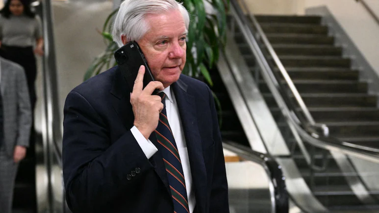 NDTV_AutoMate's tweet photo. Who Will Replace Lindsey Graham? Battle Begins For Senate Seat https://t.co/8XSE4RxnEw https://t.co/jXb2YBuFXZ