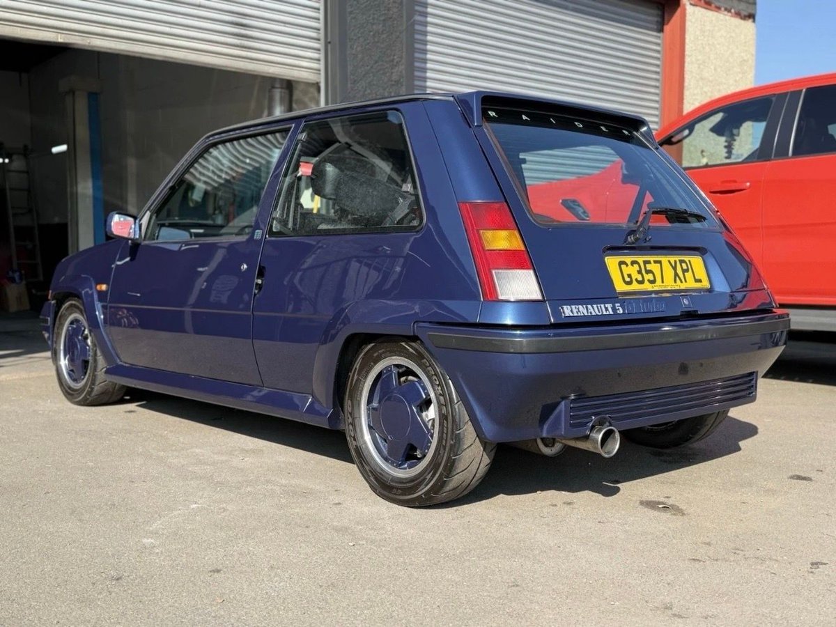 unusual_cars's tweet photo. This one’s a Raider, but they do keep going up in price
Price/Info Here → https://t.co/isTRegVLz2 https://t.co/BhEDEXGgQn