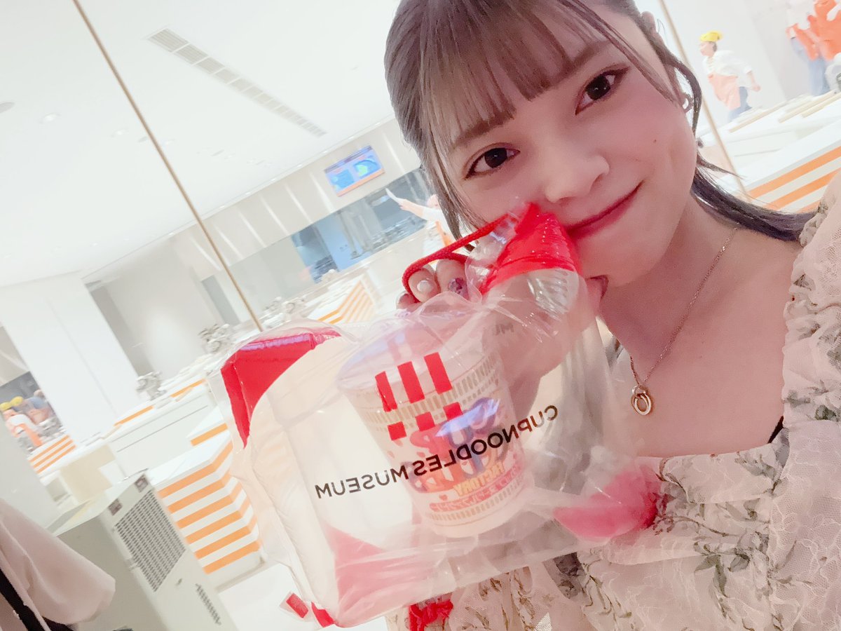 six_mei's tweet photo. 出勤します🍀

ご来店お待ちしております🙇‍♀️ https://t.co/ehtO1Kt5yx