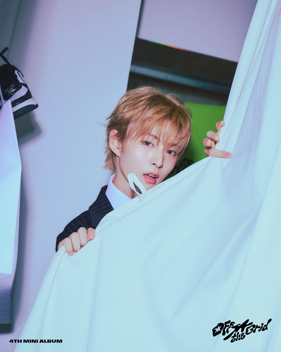 LUN8_official's tweet photo. [#루네이트] 4TH MINI ALBUM 'Off the Grid'
Concept Photo - ON Ver.👟
Takuma

#LUN8 #타쿠마 #Takuma
#Off_the_Grid #LUN8_OfftheGrid https://t.co/Qtvvt7poE9